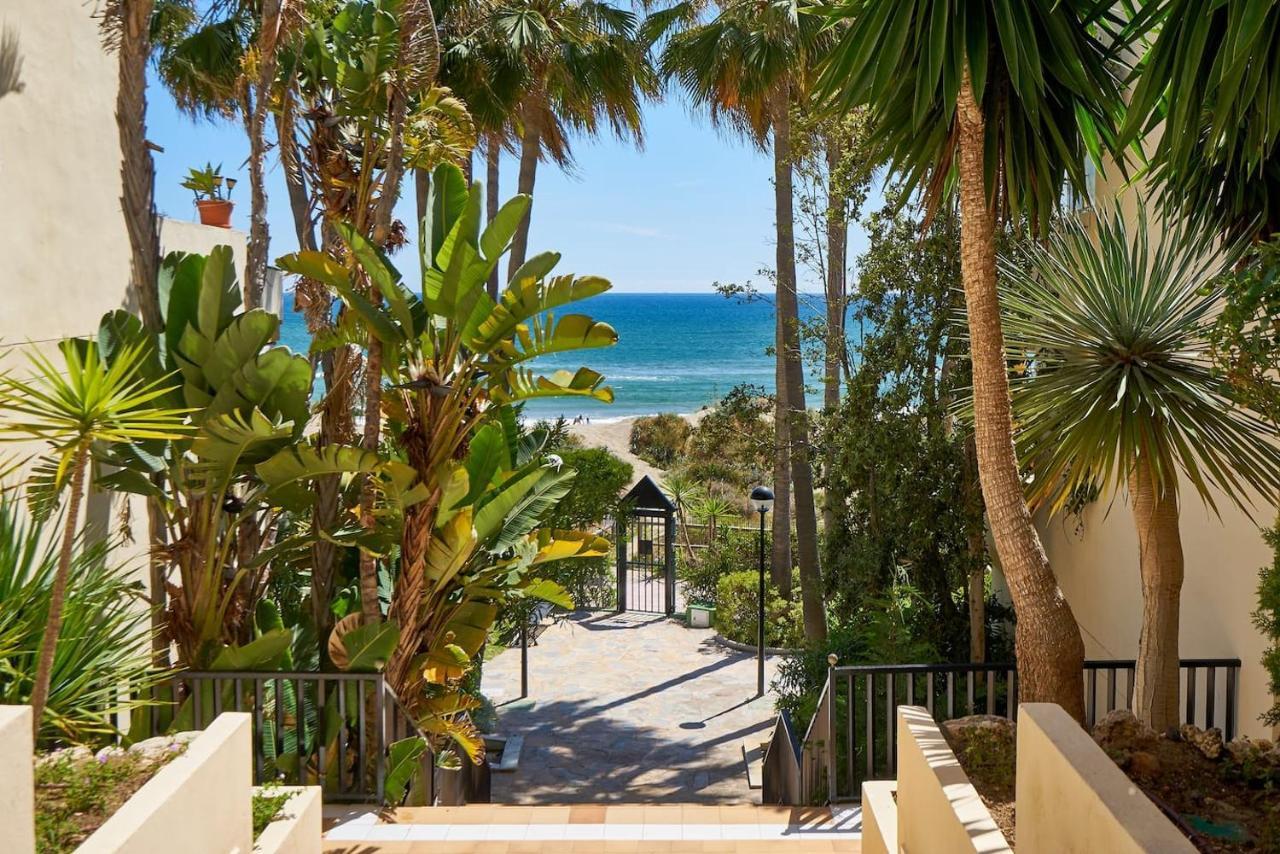 Oleholidays 806 Romana Playa Primera Linea De Playa Marbella Buitenkant foto